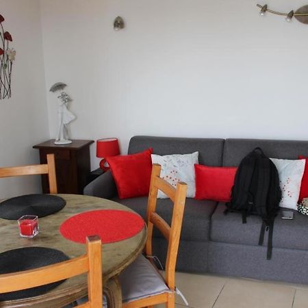 Ferienwohnung T2 Coquet Le Lavandou Plein Centre Vue Mer Exceptionnelle. Exterior foto